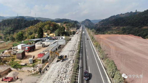 江華公路華寧段路面修復(fù)實(shí)現(xiàn)單幅通車，公路與路面工程建設(shè)成效初顯